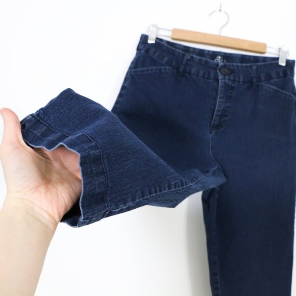 *St Johns Bay Dark Wash Denim Capris - Picture 1 of 6